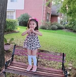 Meet your Posher, Nicky